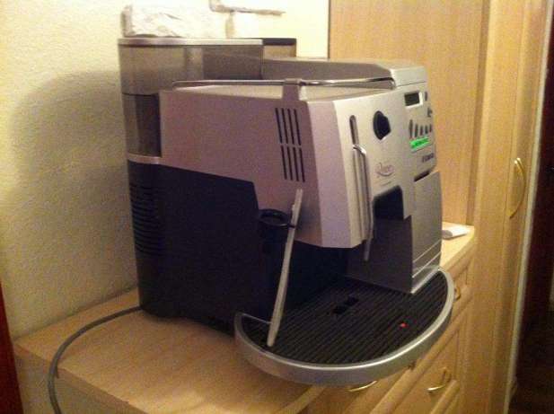 Кофемашина Saeco Royal Coffee Bar