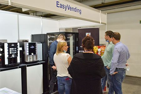 15 причин купить кофейный автомат и ингредиенты для вендинга у компании Easy Vending.